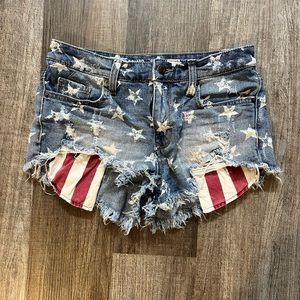 Mossimo distressed shorts size 2/26